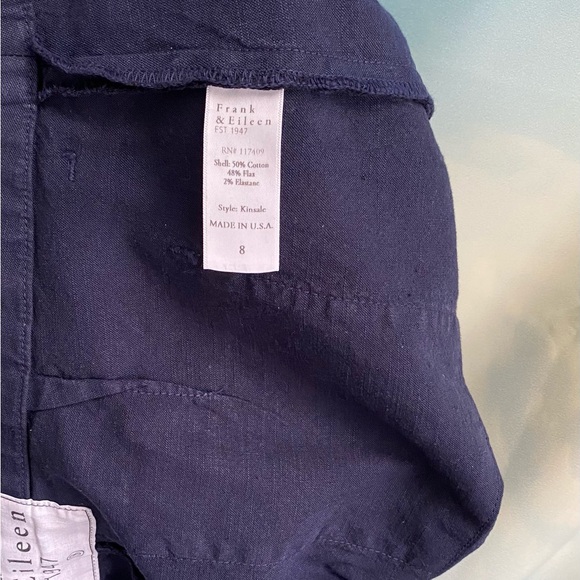 Frank & Eileen Kinsale Performance Cotton Linen Crop Pants Size: 8 Navy - Picture 9 of 16